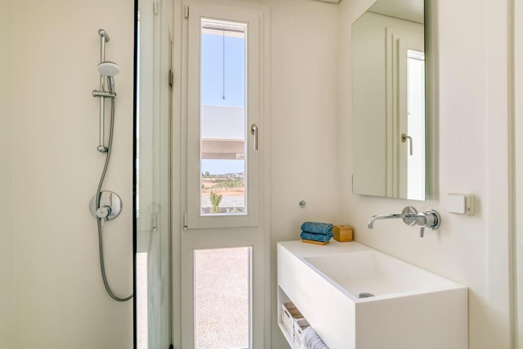 Villa Lampsi - Spacious & Modern Isterni  Εξωτερικό φωτογραφία